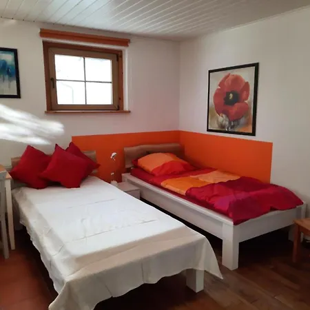 Doerflich Apartment *